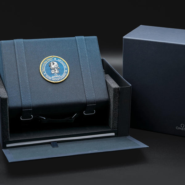 Omega Speedmaster “Silver Snoopy Award” 50th Anniversary 2022 with closed box