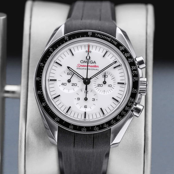Omega Speedmaster Professional Moonwatch Sapphire 42mm 2026 Box & Papers