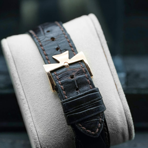 Vacheron Constantin Patrimony 85180 Silver Dial strap and buckle detail