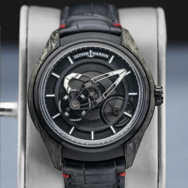 Central view of Ulysse Nardin Freak X Carbon 2303-270/CARB