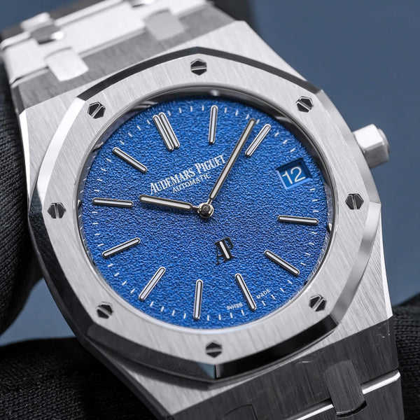 Audemars Piguet Royal Oak "Jumbo" Extra Thin 16202BC Blue 39mm 2024 Box & Papers