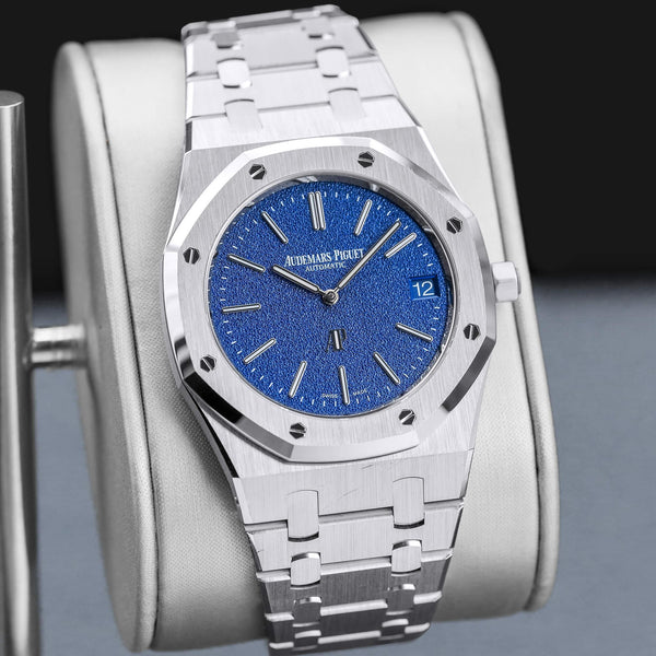 Audemars Piguet Royal Oak "Jumbo" Extra Thin 16202BC Blue 39mm 2024 Box & Papers