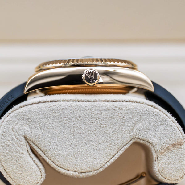 Rolex Sky Dweller 336238 Yellow Gold Green Dial 42mm 2025 Box & Papers