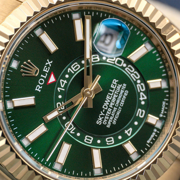 Rolex Sky Dweller 336238 Yellow Gold Green Dial 42mm 2025 Box & Papers