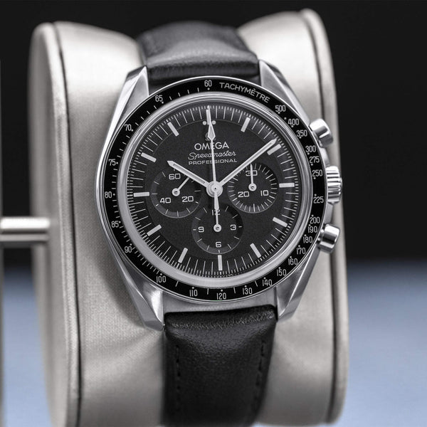 Omega Speedmaster Professional Moonwatch Black Dial 42mm 2023 Box & Papers