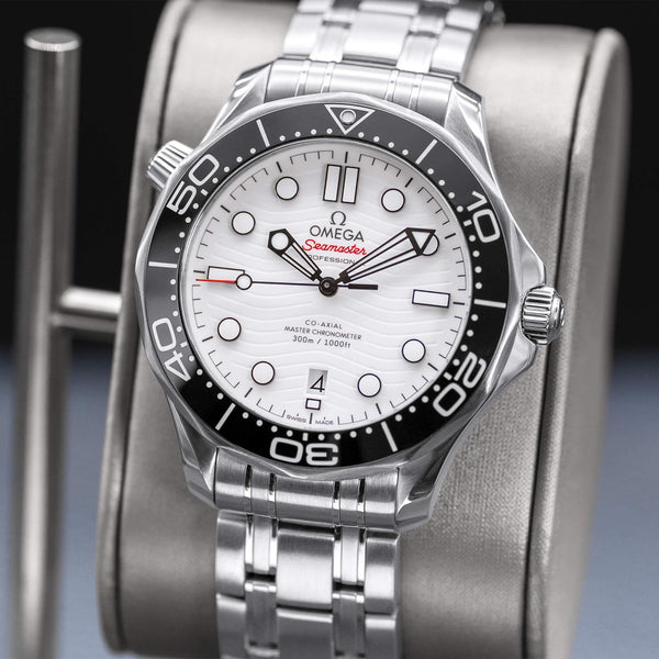 Omega Seamaster Diver 300M White Dial 42mm 2024 Box & Papers
