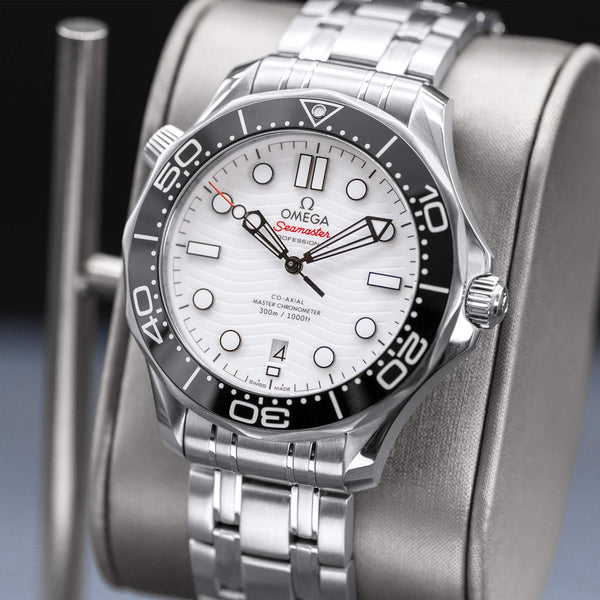 Omega Seamaster Diver 300M White Dial 42mm 2024 Box & Papers