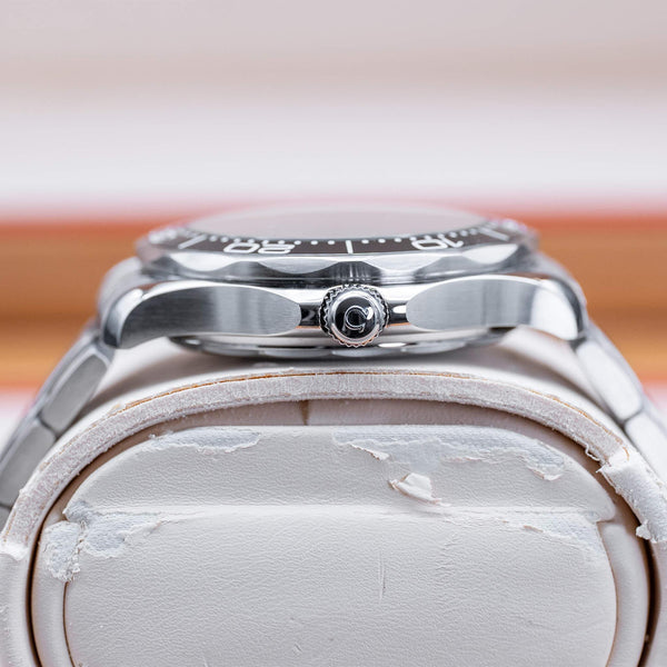 Omega Seamaster Diver 300M White Dial 42mm 2024 Box & Papers