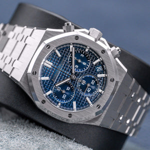 Front view of Audemars Piguet Royal Oak Chronograph 26240ST Blue Dial 