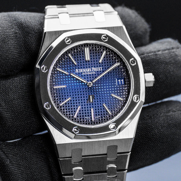 Audemars Piguet Royal Oak 15202IP "Jumbo" Extra Thin Blue 39mm 2018 Box & Papers