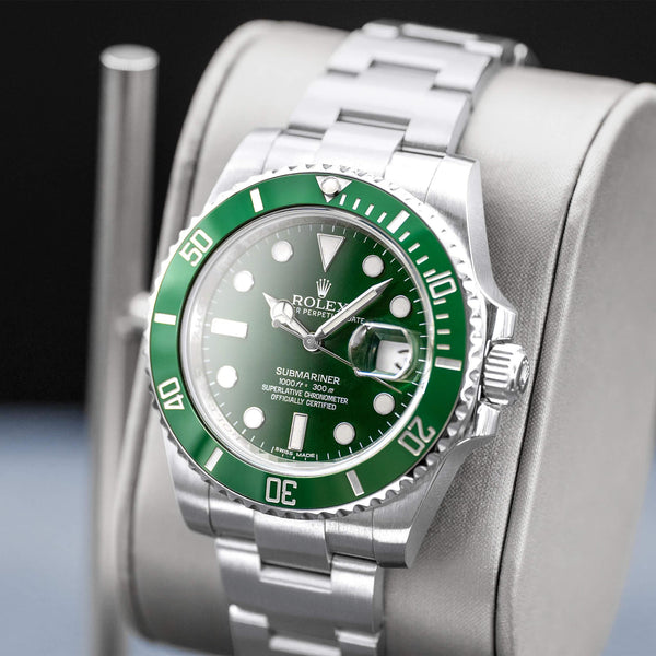 Rolex Submariner “Hulk” 116610LV Green Dial 40mm 2020 Box & Papers