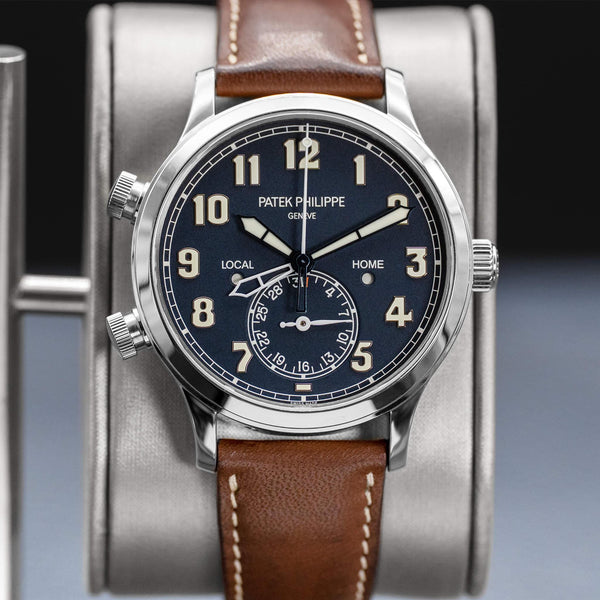 Central view of Patek Philippe Calatrava Travel Time 5524G Blue Dial 