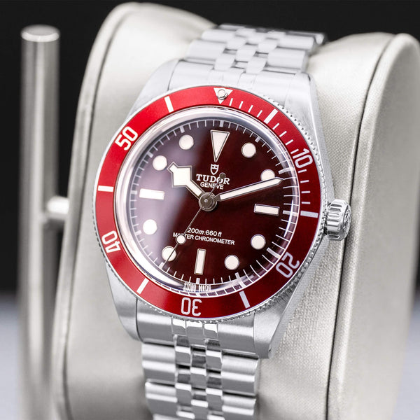 Tudor Black Bay 58 M7939A1A0RU Burgundy Dial 39mm 2025 Box & Papers