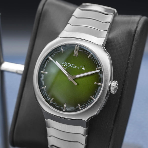 H. Moser & Cie Streamliner Centre Seconds Matrix Green 6201-1200 2022 Box & Pape