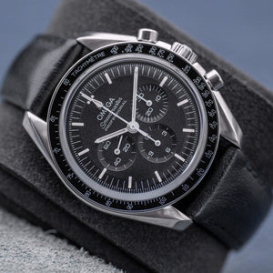 Front view of Omega Speedmaster Professional Moonwatch Strap 42mm 2023