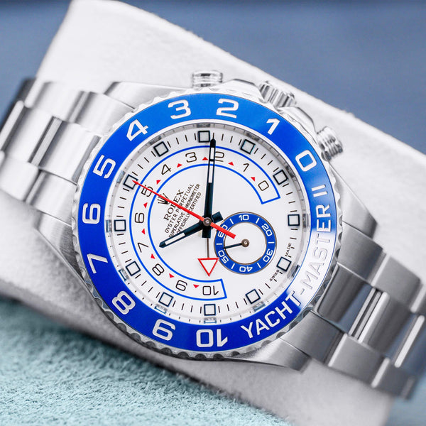 Front view of Rolex Yacht-Master II 116680 White Dial