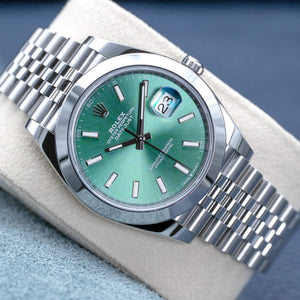 Rolex Datejust 126300 Green Dial Smooth 41mm Box & Papers