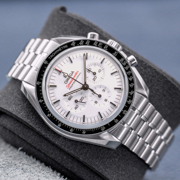 Further front view of Omega Speedmaster Professional Moonwatch "Sapphire Sandwich" 2026 