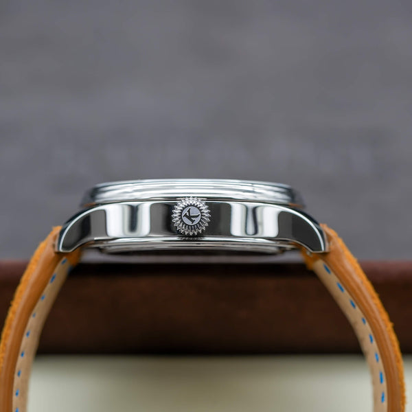 Side profile of Kudoke 2 “Bluebird” Limited Edition case