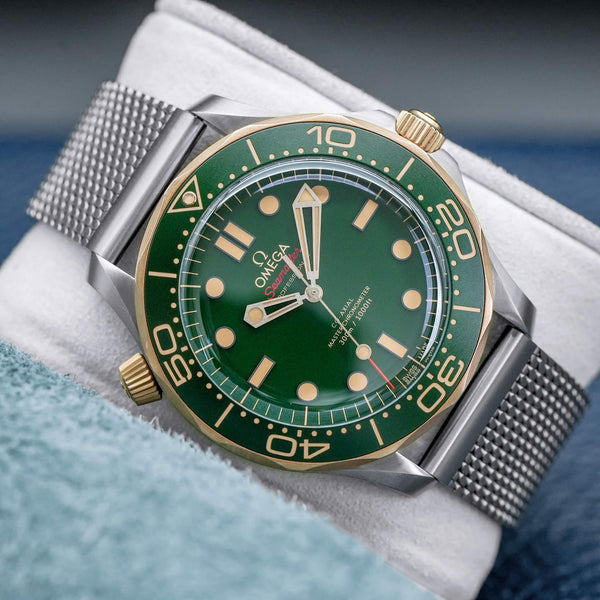 Omega Seamaster Diver Bronze-Gold 42mm 2025 Box & Papers